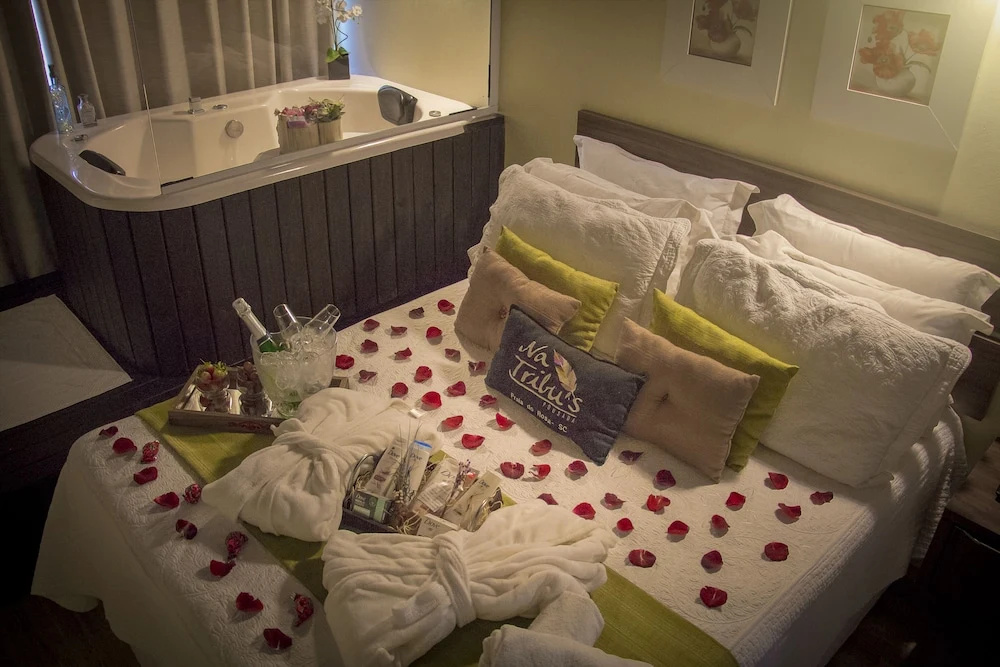 2 Bedrooms Premium Chalet