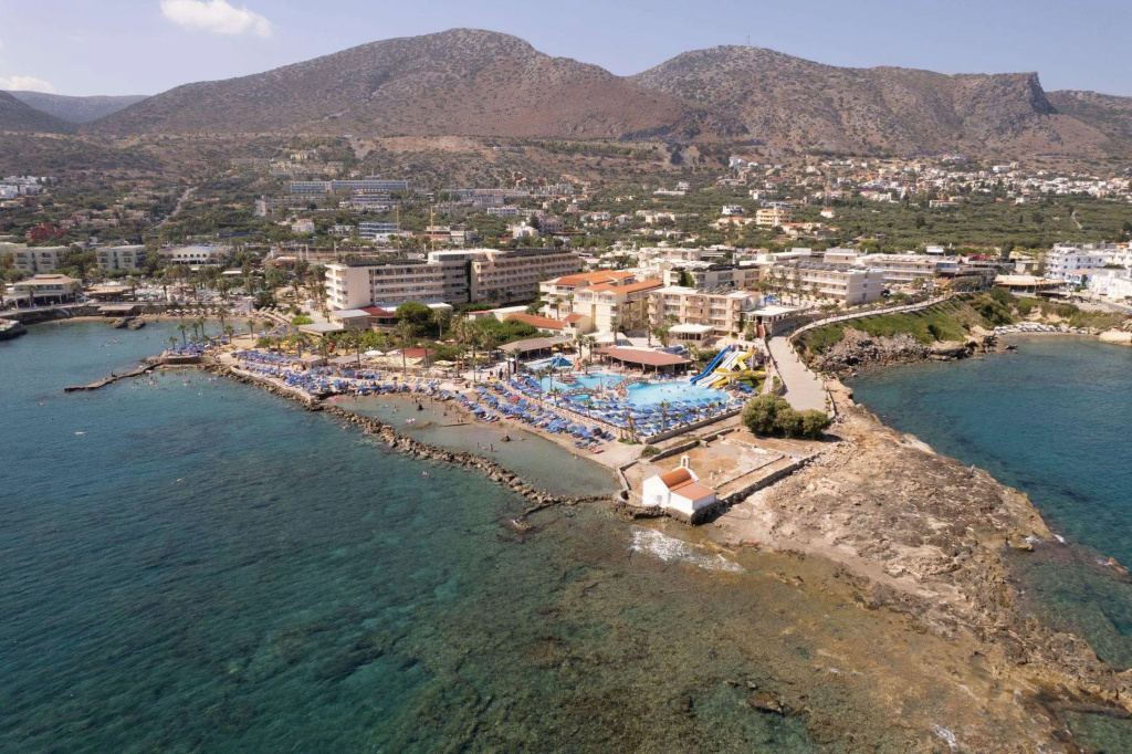 Beach & Waterfront