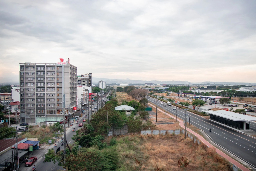 Red Planet Clark Angeles City by null