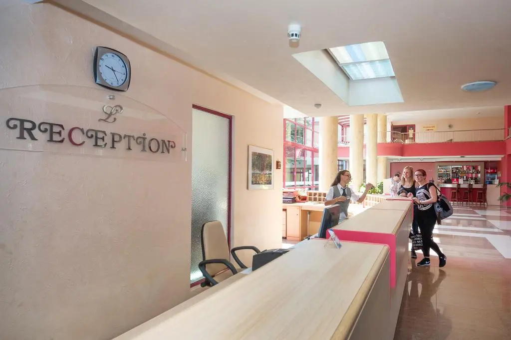 Hotel Longosa - All Inclusive Family Hotel near the beach in the peaceful southern part of Sunny Beach — Słoneczny Brzeg, Region Burgas