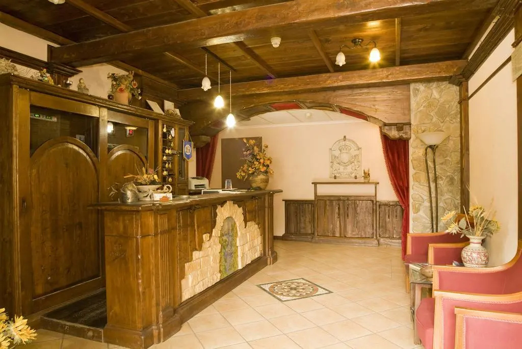 Hotel photo 1