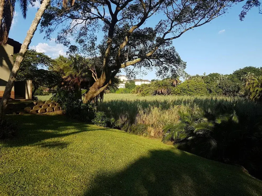Tranquil Beach House in Southbroom Are, Marina Beach, With Stunning Lagoon Views
