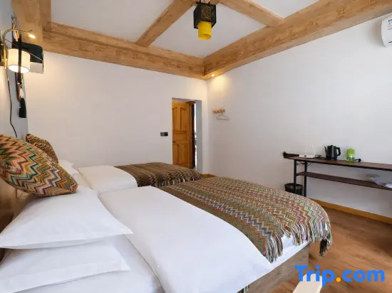 Standard room with view