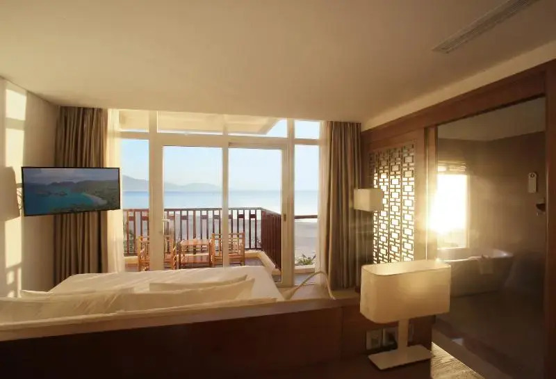 Sandy Beach Non Nuoc Resort Danang