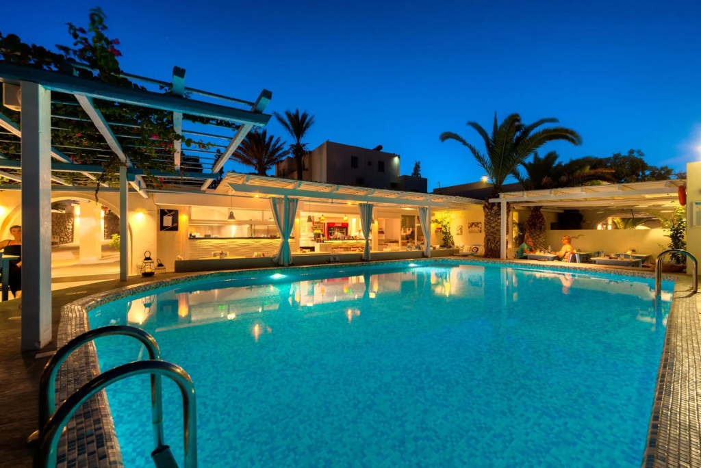 Hotel photo 12