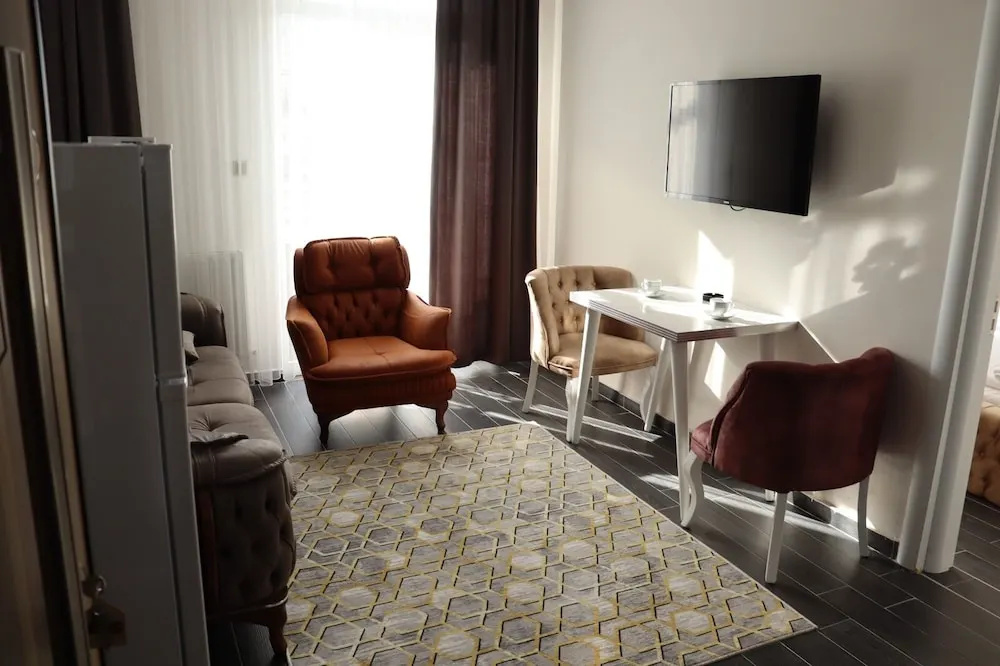 Loft Palace Suit - фото 12