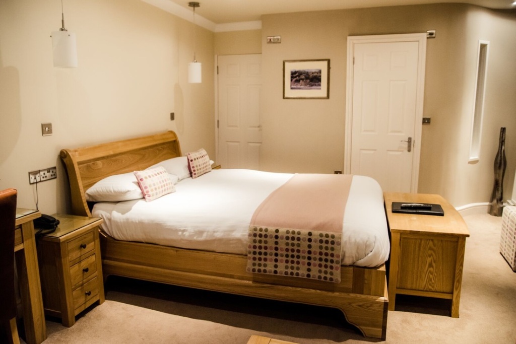 Gwesty'r Emlyn Hotel by null