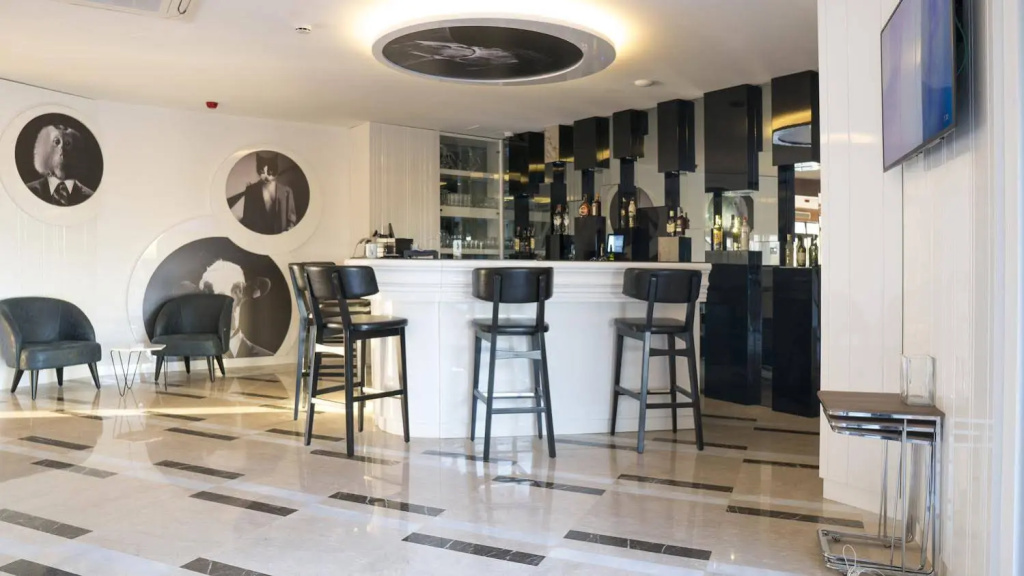 Hotel photo 35