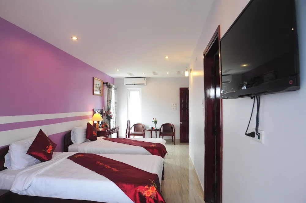 Deluxe Triple room with balcony