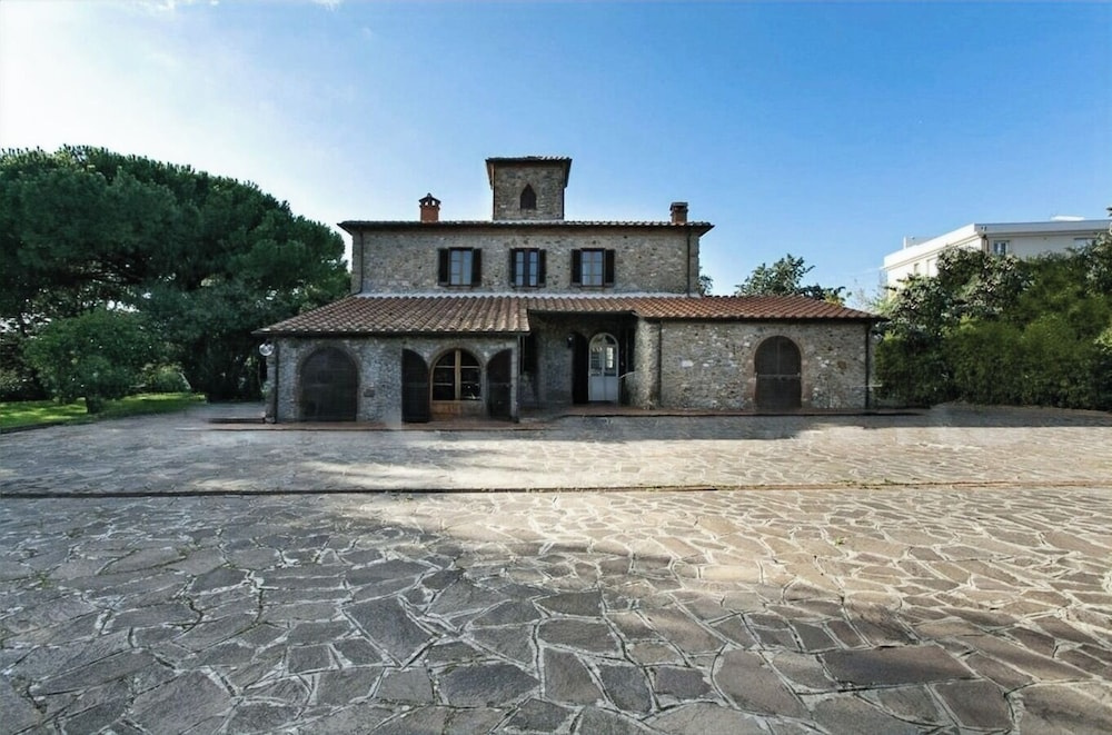Maison Antoinette