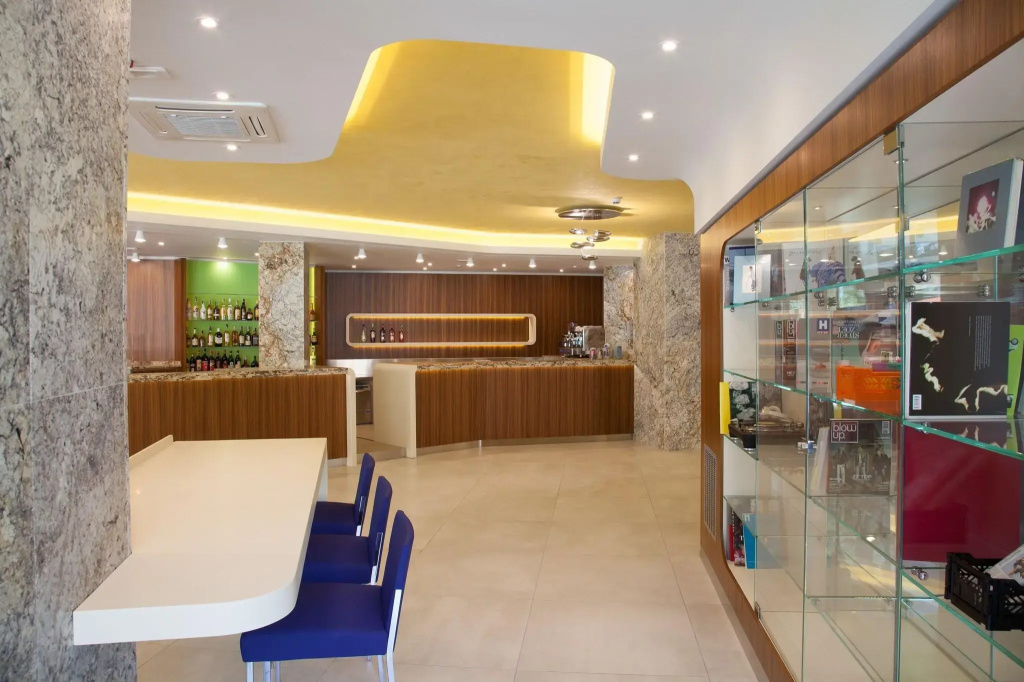 Hotel photo 28