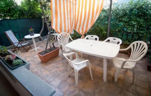 Holiday House Torre del Lago