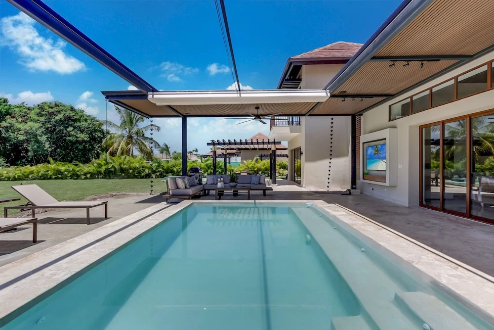Luxury Cap Cana Villa With 3 Bedrooms Plunge Pool Maid and Golf Course Access