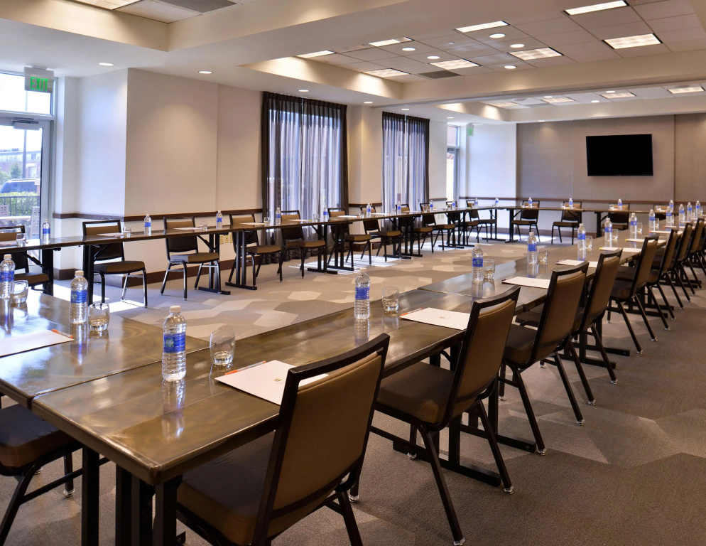 Hyatt Place Garden City - Général