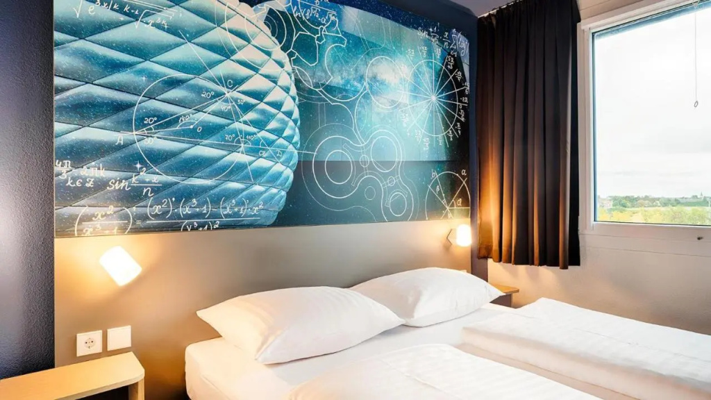 Hotel photo 12