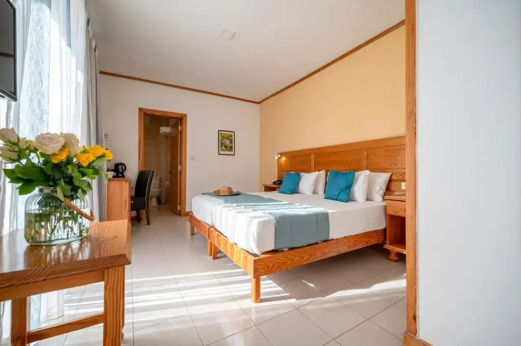 Gillieru Harbour Hotel - Chambres