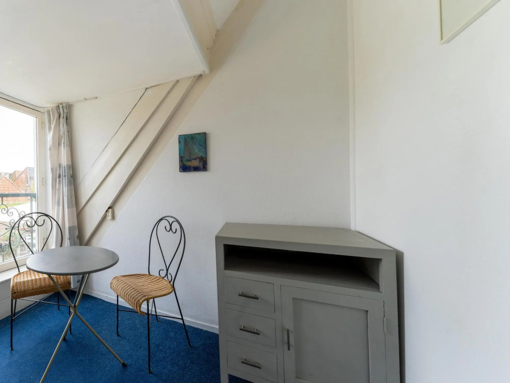 Waterside Stay With Private Jetty