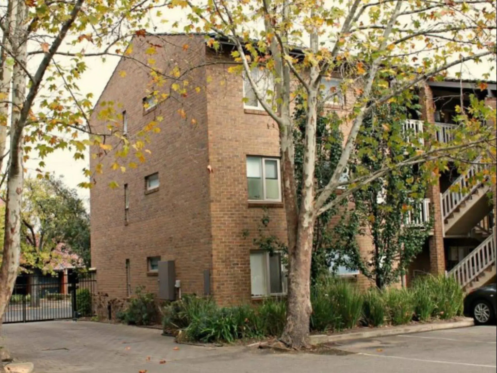 Archer Street – Adelaide DressCircle Apartments