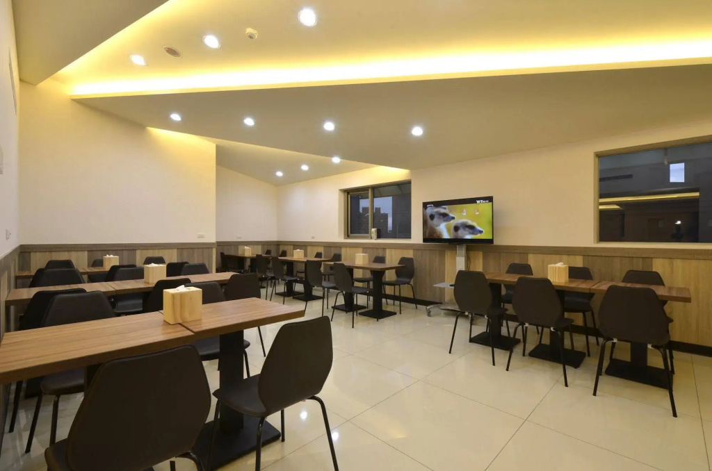 Plus Hotel - Général