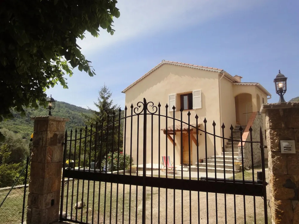 Afficher la photo 8 — La Maison de Noélie - rez de jardin