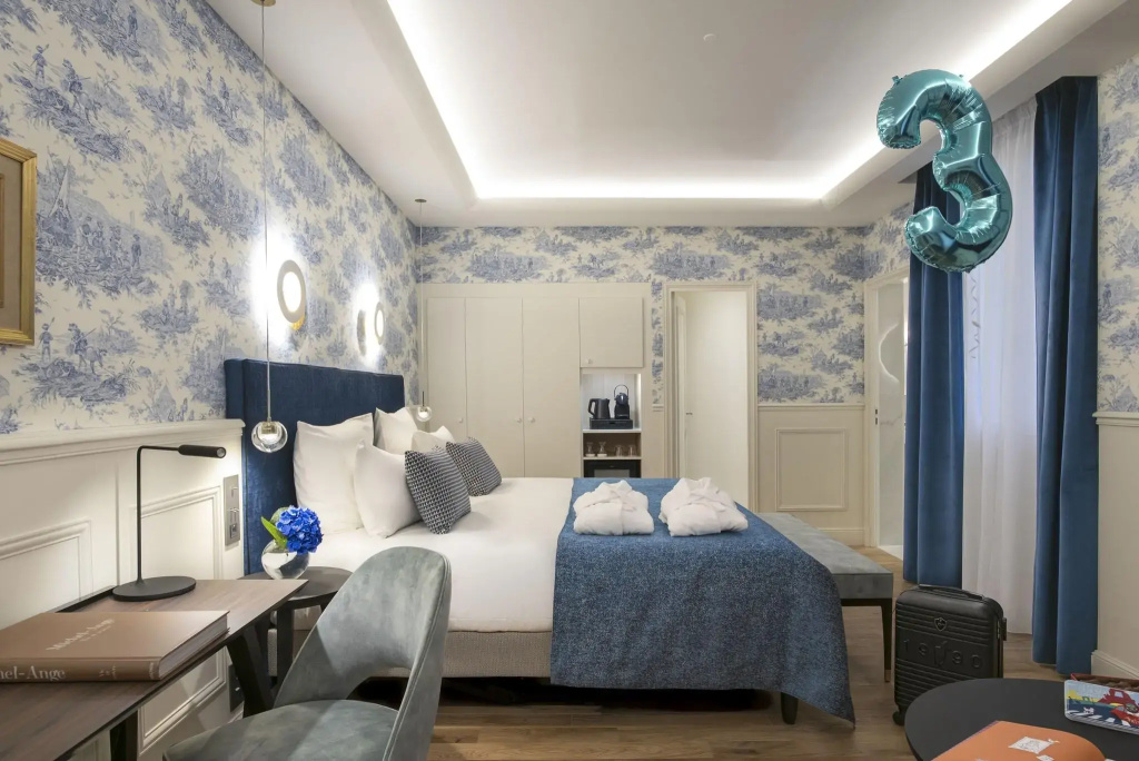 Hotel Cambon 9