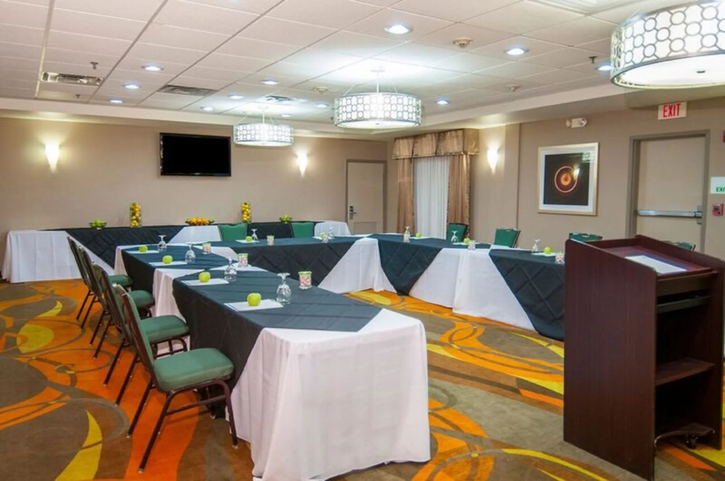 Holiday Inn Hotel & Suites Slidell by IHG - Général