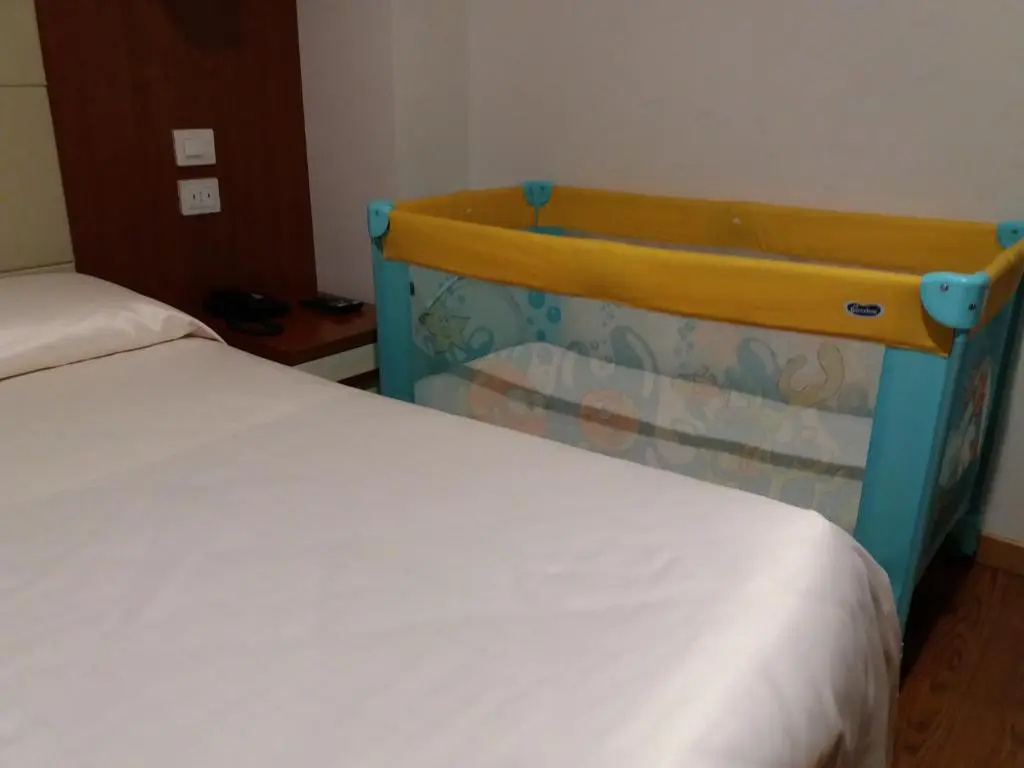 Hotel Mezzaluna - Chambres