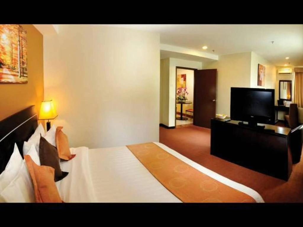 1 Bedroom Deluxe Apartment