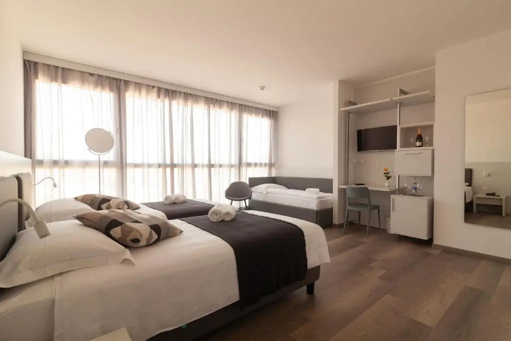Superior Double room (twin beds)