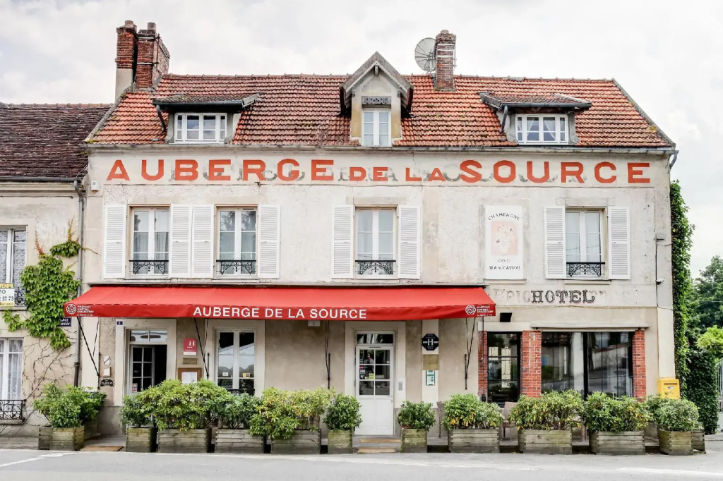 Voir la photo 1 — Relais du Silence Auberge de la Source