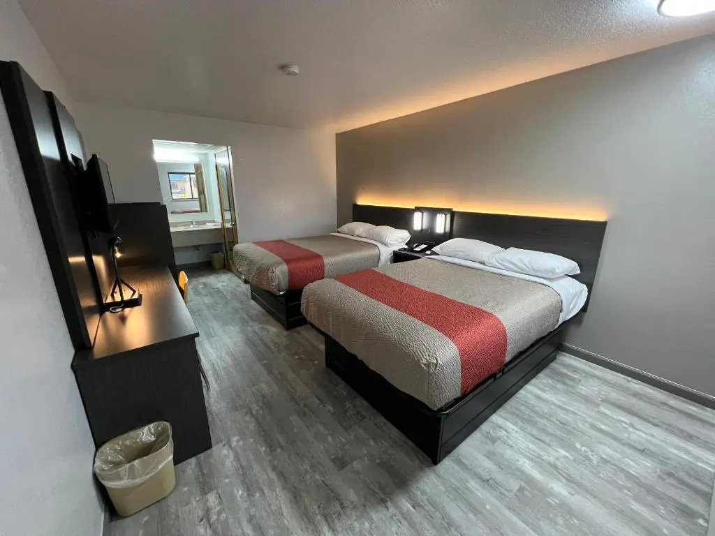 Deluxe Quadruple room