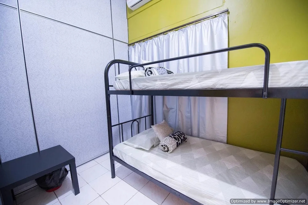 Kemaman Lodge & Cafe - Chambres