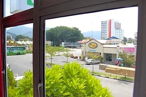 Island Time Motel