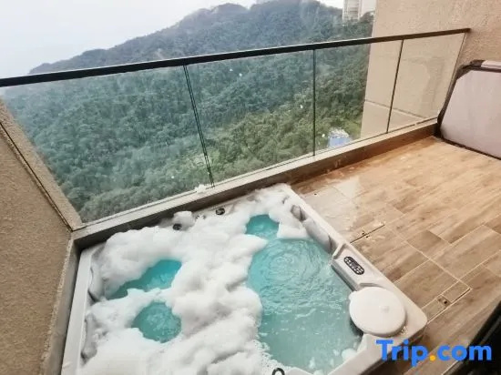 Antara Jacuzzi 3BR Premium Design Free 2CP, Walk 15min to Casino