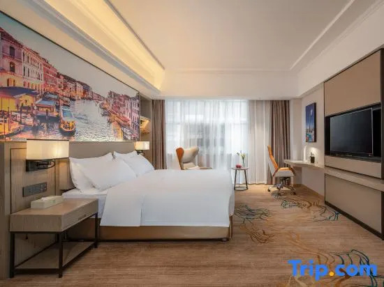 Executive Double Suite full double bed