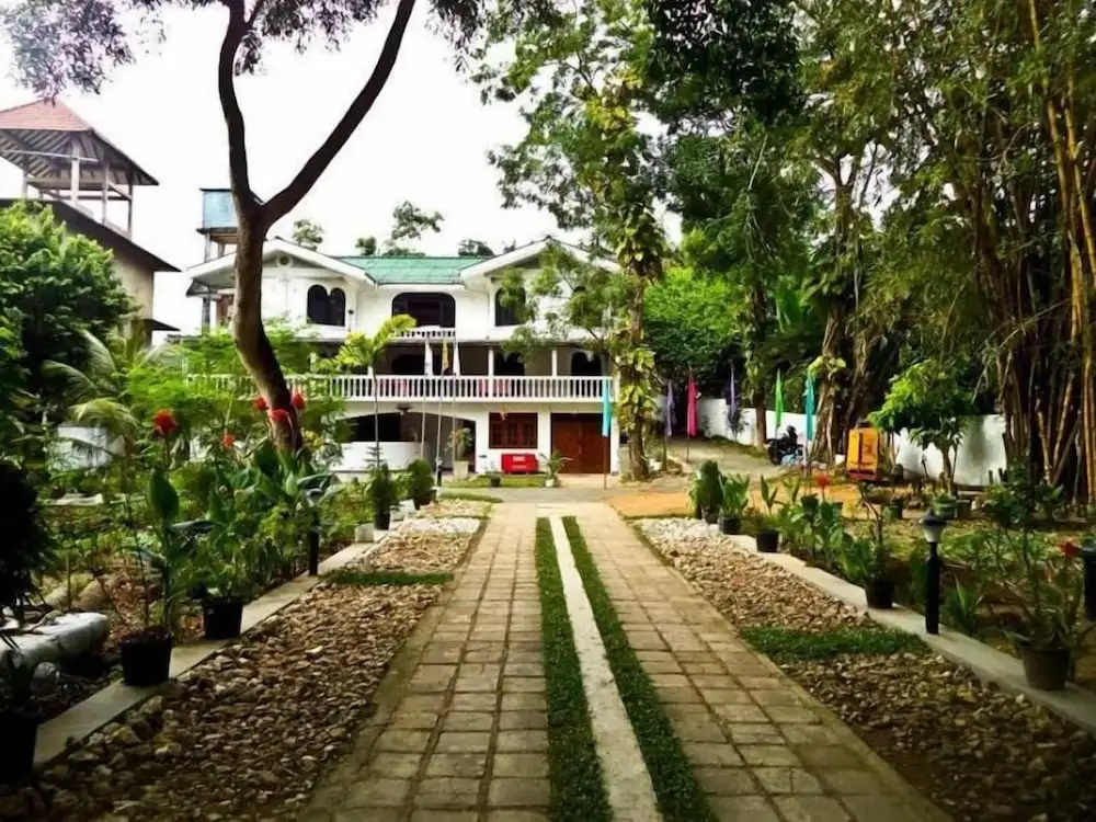 Latheena Resort