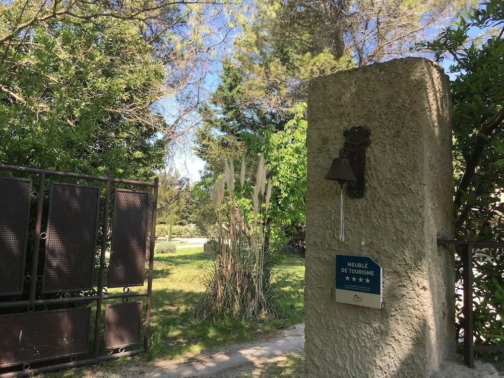 La Moureale Pool & SPA