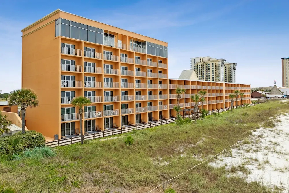Seahaven Beach Hotel