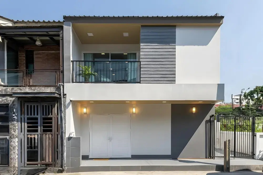 Bangkok's Most Beautiful Modern Villa