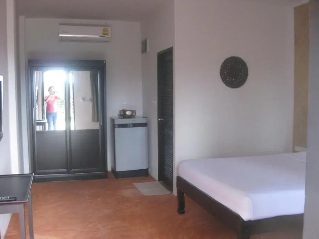 Superior Double room (full double bed)
