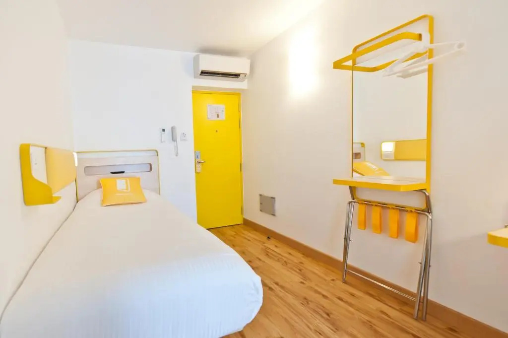 Bloomrooms @ Indiranagar - Chambres
