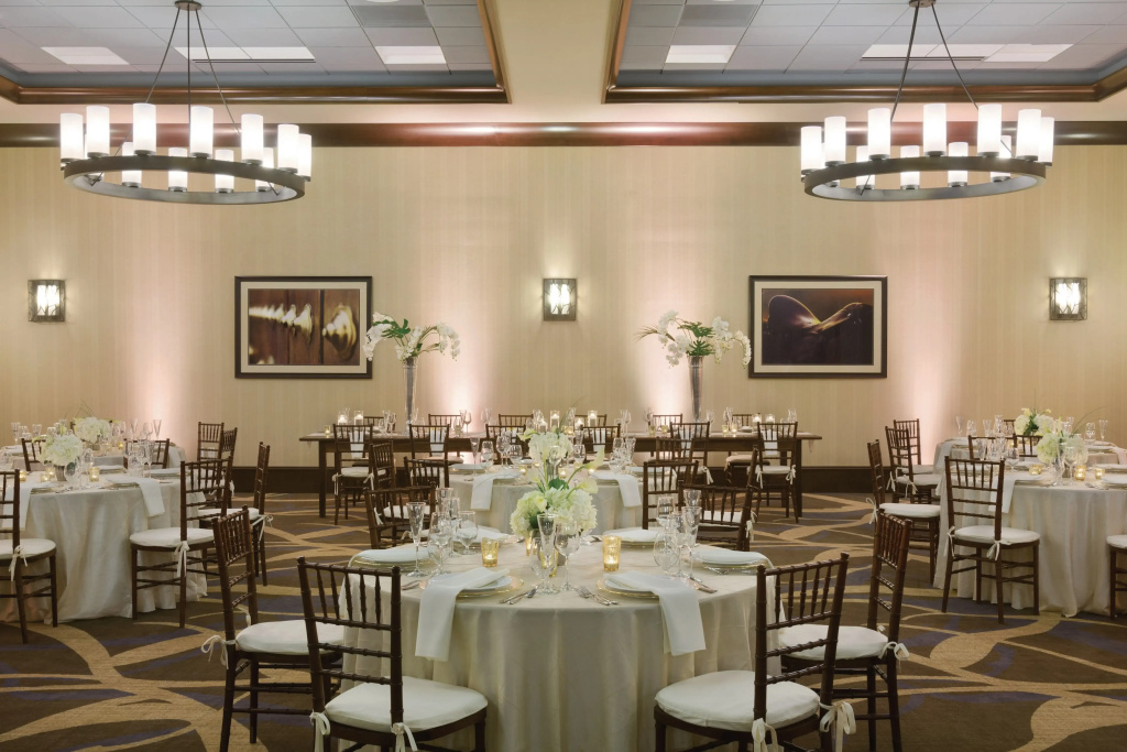 Embassy Suites Saratoga Springs - Général