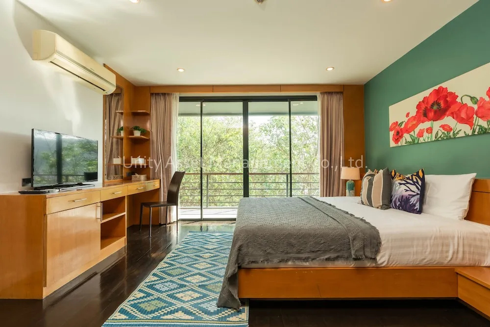 3 Bedrooms Standard room with balcony