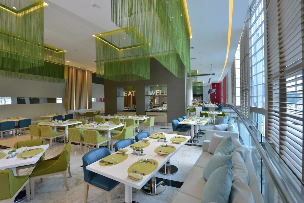 Food & Beverage