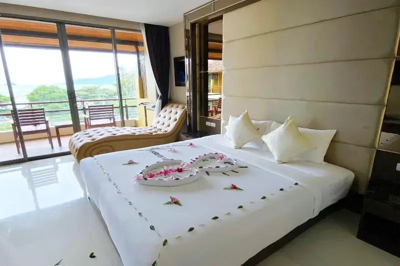 Executive Double room (full double bed)