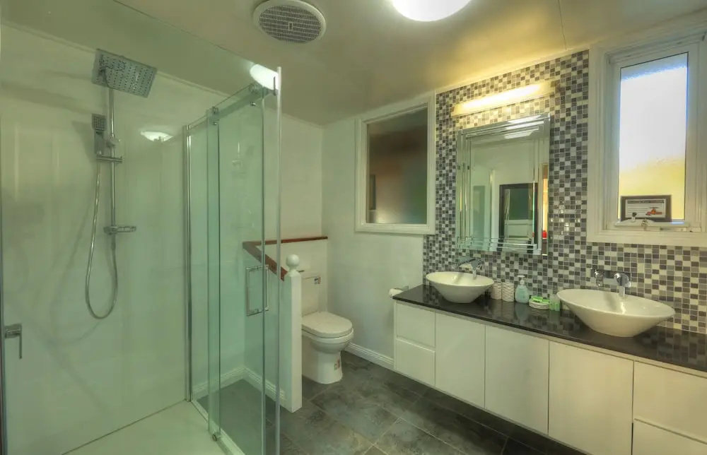 3 Bedrooms Cottage with ocean view