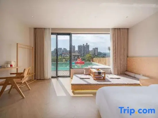 Standard Double room with view (full double bed)
