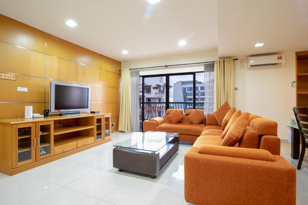 Marina Vacation Condos @ Marina Court Resort Condominium