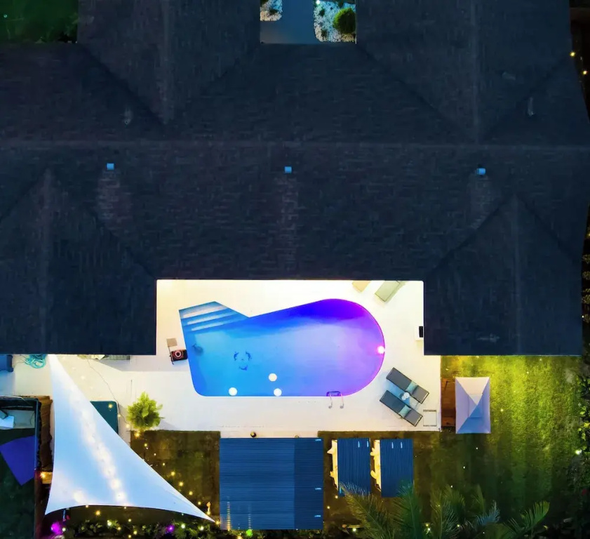 Villa Velvet