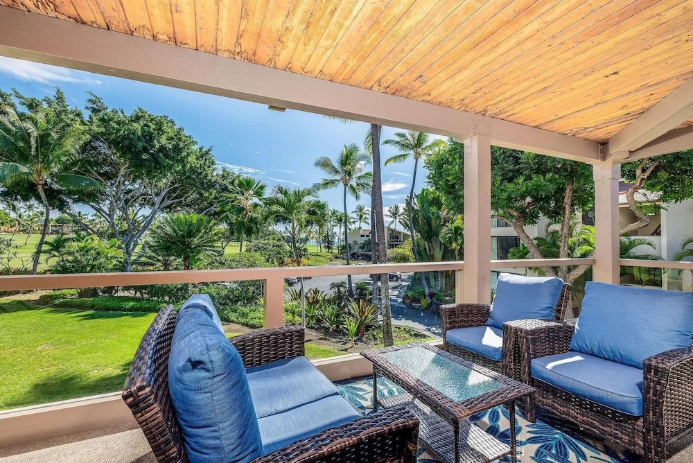 Keauhou Kona Surf & Racquet Club #6-201